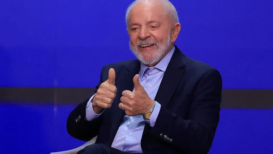 Lula diz carregar ‘promiscuidade’ do STF na campanha e chama Flávio Bolsonaro de ‘cara do sistema’
