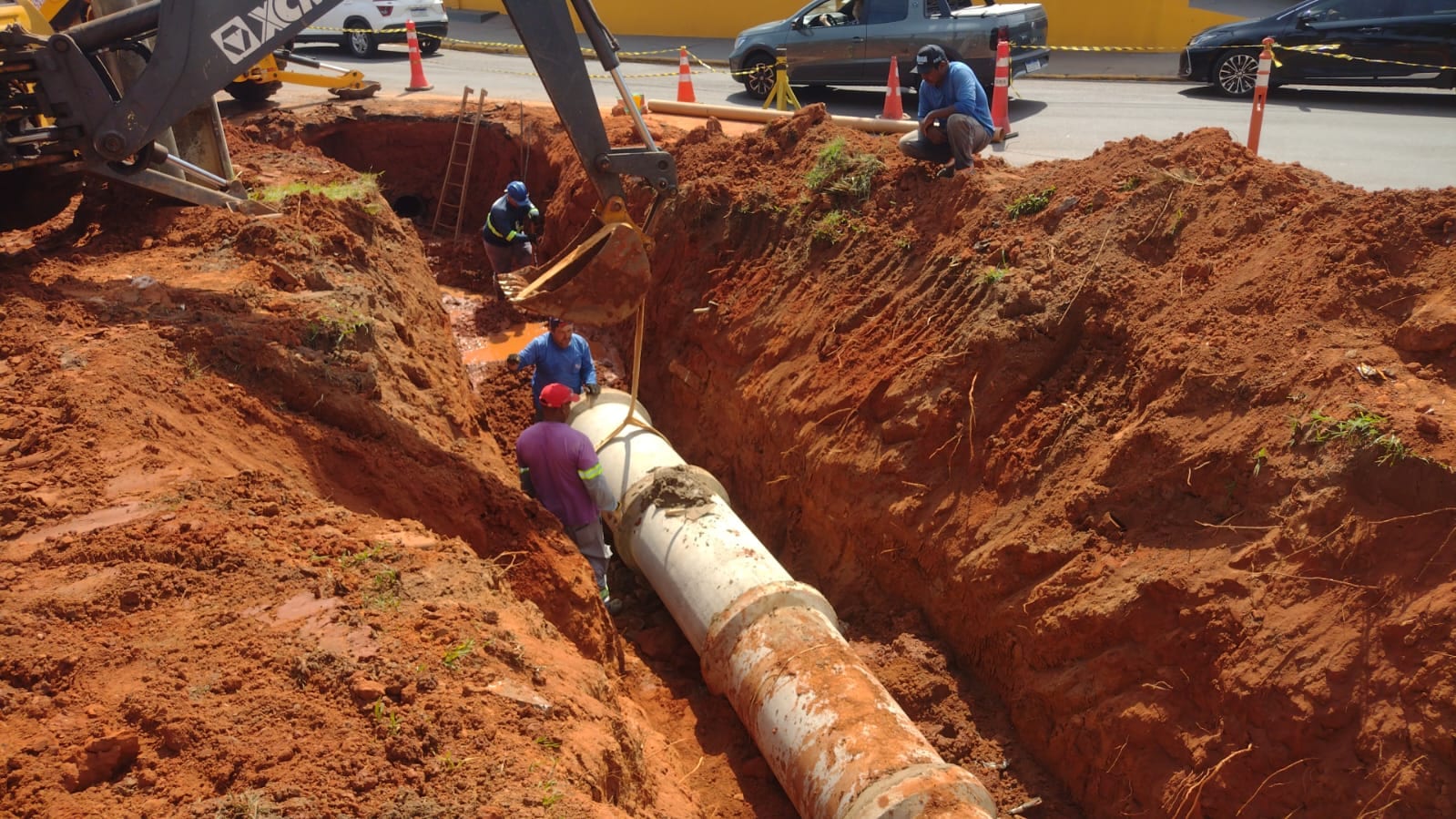 Sosp substitui ramal obstruído na Avenida 14 de Setembro em Prudente