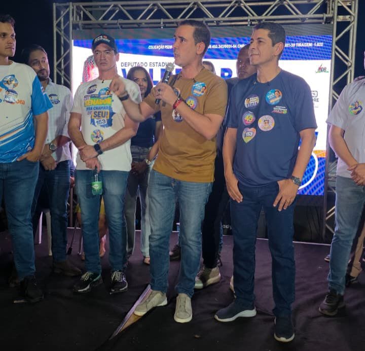 Vicentinho Júnior prestigia lançamento de Valdemar Júnior e destaca força da união política em Palmas