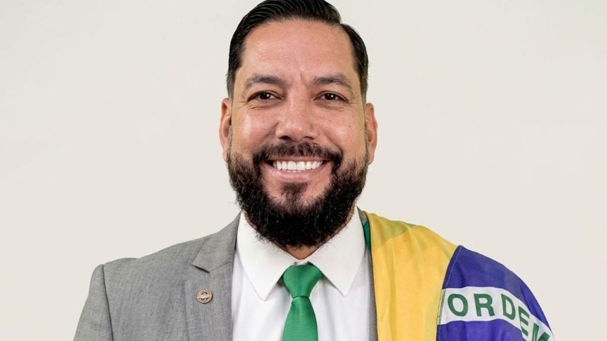 TRE-ES nega tirar vídeos com estudantes da campanha de Devacir (PL)