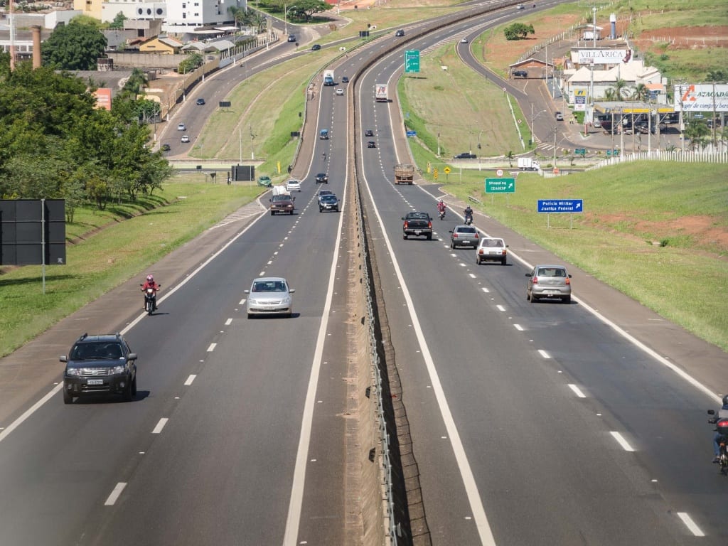 Feriadão deve ter tráfego de 145 mil veículos na rodovia Cândido Portinari, diz ViaPaulista