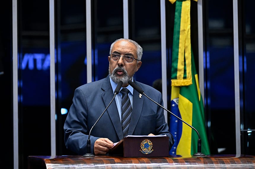 Paim quer votação da PEC que acaba com escala 6x1 ainda este ano