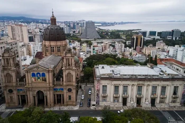 Porto Alegre vira centro dos QGs eleitorais no RS