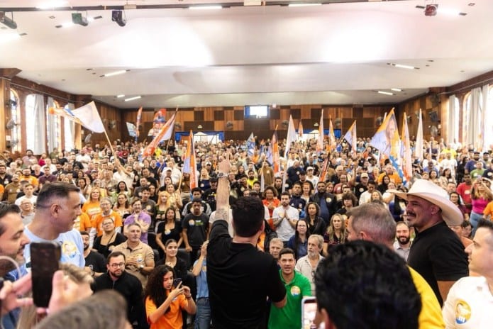 Danilo Joan e Guilherme Derrite reúnem centenas em Jundiaí