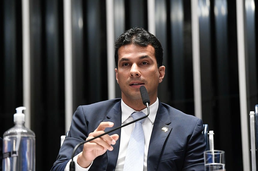 Irajá Abreu desiste da corrida ao Senado