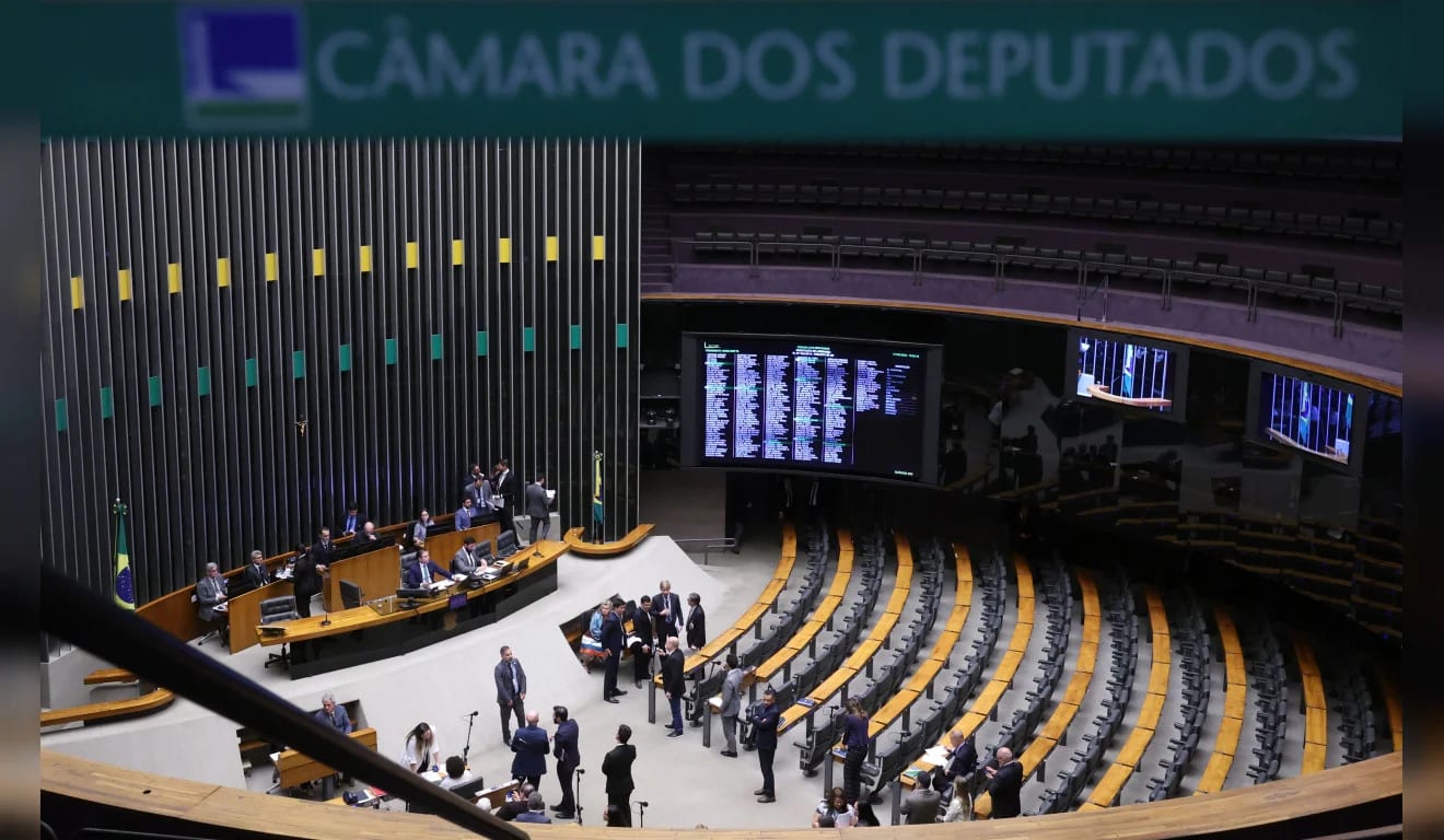 Câmara dos Deputados terá PL como maior bancada após eleições, com 121 cadeiras