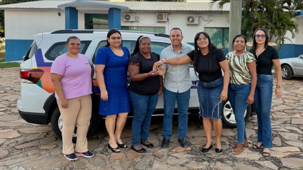 Prefeito Wada Maestro entrega carro 0 km ao Conselho Tutelar de São Valério