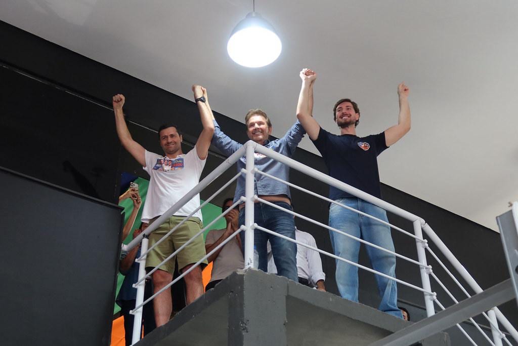 Lucas Mourão (55500) e Cássio Navarro (5550) lançam candidaturas em Praia Grande