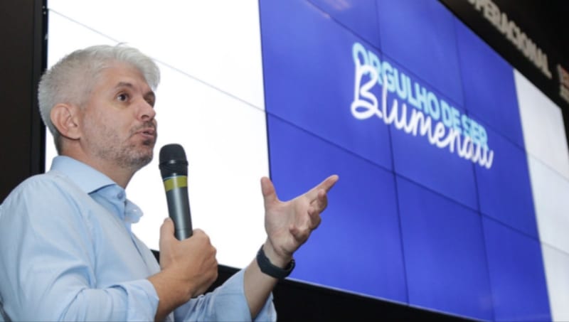 Comentário sobre "O PT de Brasília não traz dinheiro para Blumenau", diz Egidio Ferrari sobre crise financeira da Prefei