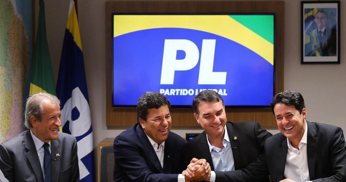 PL oficializa Mendonça Filho ao Senado em convenção nesta terça-feira