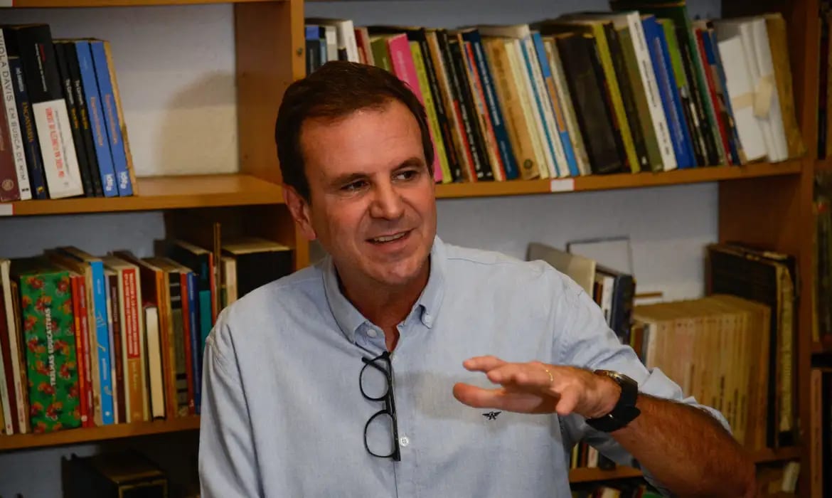 Paes desiste de candidatura no Rio, após Zanin negar recurso ao STF