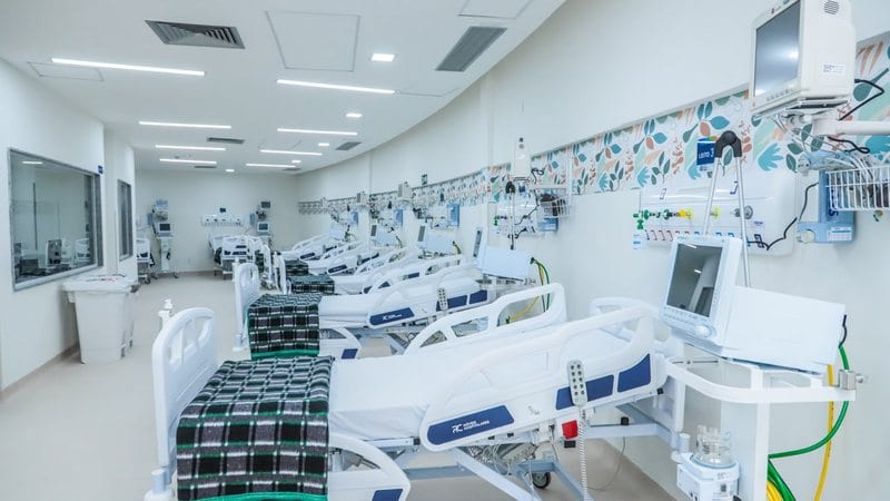 Governo entrega reforma da Emergência Cardiológica do Agamenon Magalhães