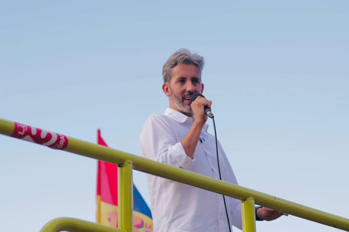 Grass promete 100 creches e ampliar benefícios sociais no DF