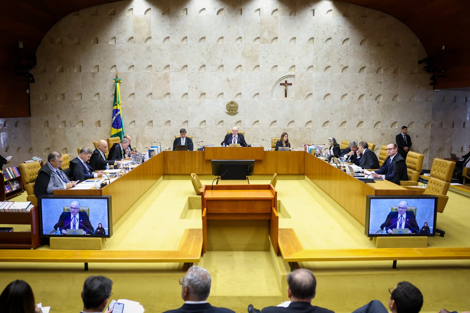 STF exclui ISS da base do PIS e da Cofins