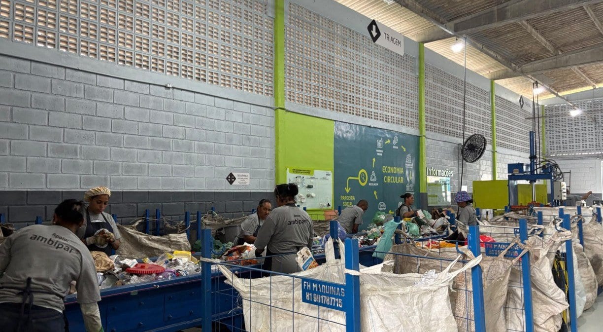 Reestruturação de cooperativas no Recife eleva renda a até R$3.000