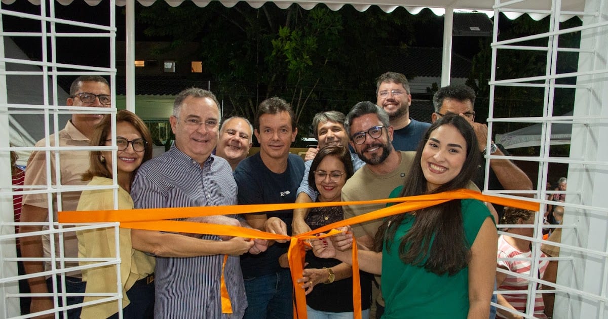 Zeca entrega primeiro Centro Veterinário Municipal de Arcoverde