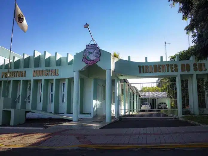 Prefeitura de Tiradentes do Sul abre processo seletivo para técnico em enfermagem