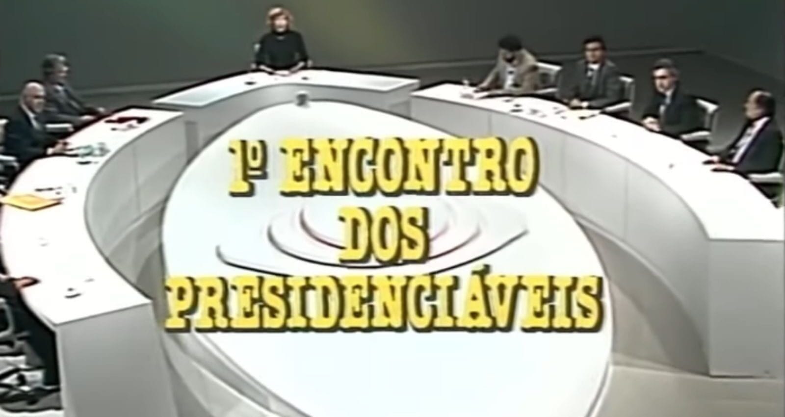Do rádio à TV: como a disputa pelo voto migrou do monólogo sem cortes para as regras rígidas do cronômetro nos debates