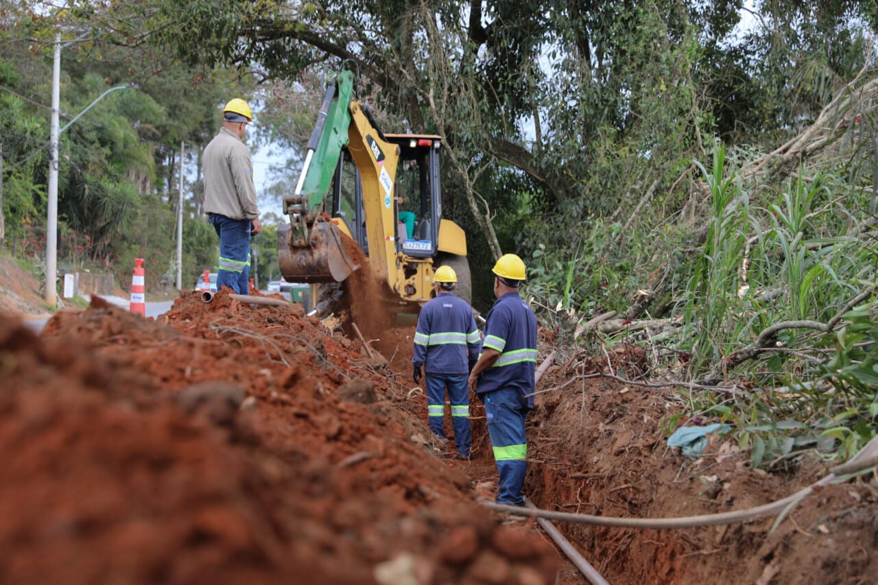DAE inicia 530 m de rede de água no Ivoturucaia, Jundiaí