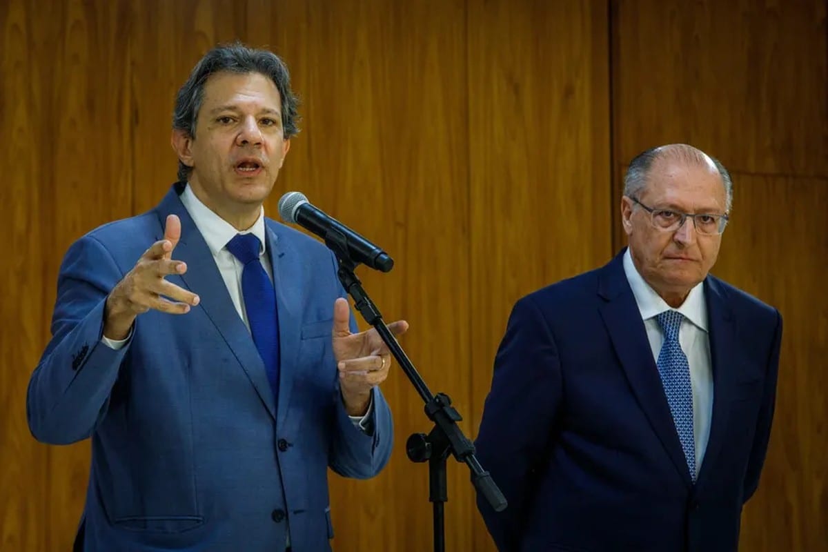 Haddad e Alckmin se reúnem com ex-secretários de governos tucanos por reforço na campanha em SP
