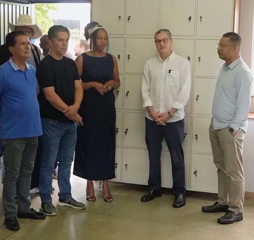 🏫📚 MAIS EDUCAÇÃO | PREFEITO DR. LUCAS VISTORIA ESCOLA EDINALVA E ANUNCIA AMPLA REFORMA NA REDE MUNICIPAL