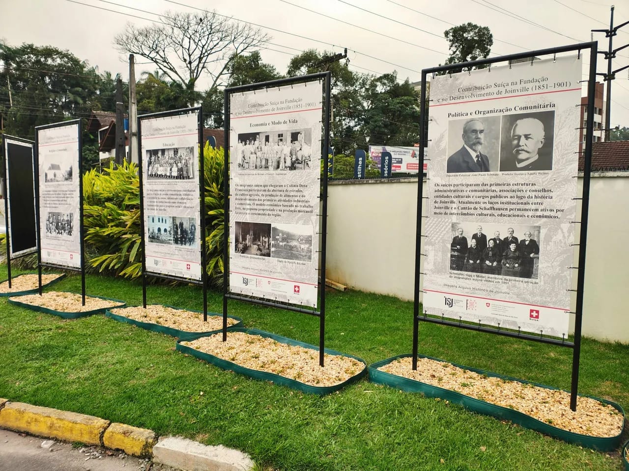 Exposição apresenta contribuição suíça para a história de Joinville
