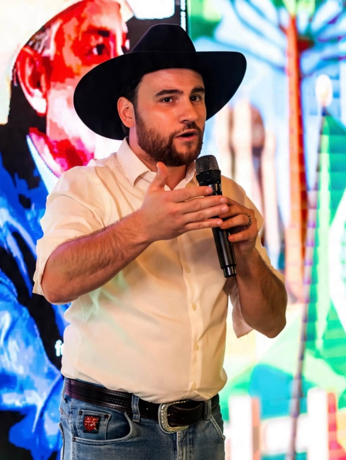 Candidato do Novo é cobrado após eleição por serviços de campanha não pagos