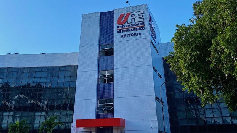 UPE abre concurso para 2 advogados em Petrolina e na RMR