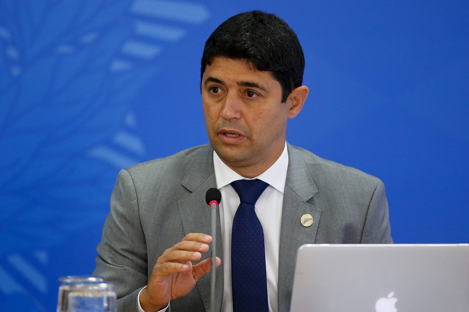 Vitória de Flávio pode levar conselheiro do TCE-SP para o TCU