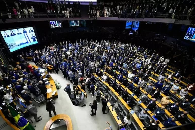 Câmara aprova reajuste do MEI e texto vai ao Senado