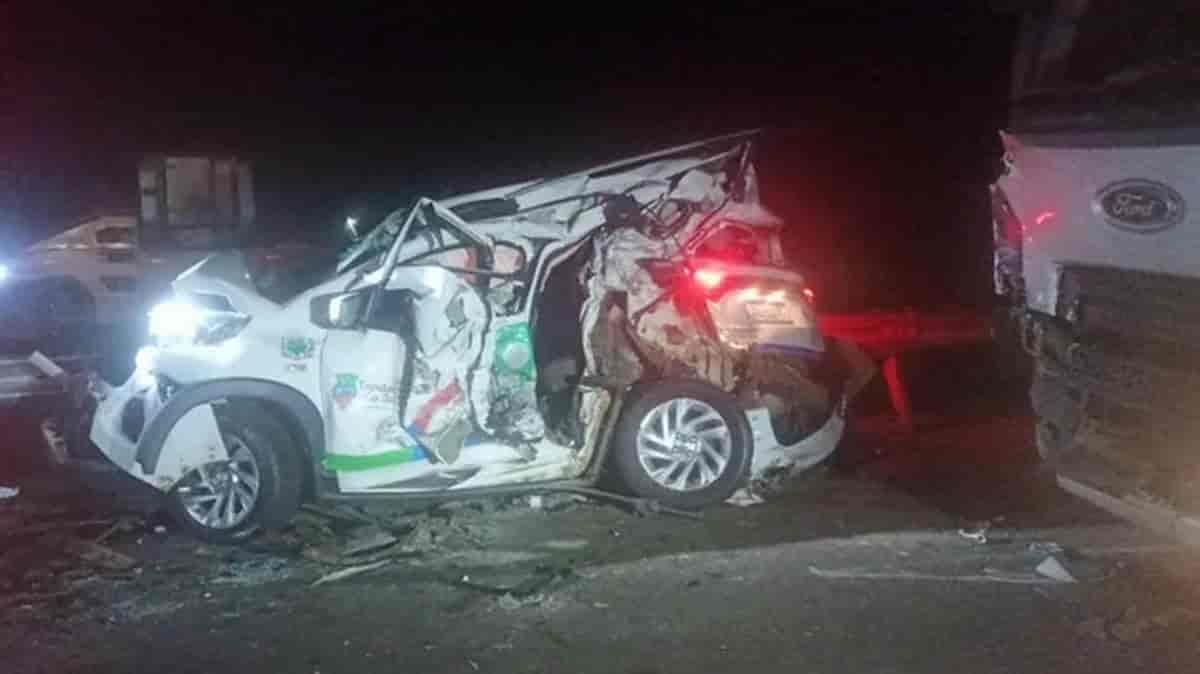 Acidente com carros e caminhões deixa médico ferido na BR-386