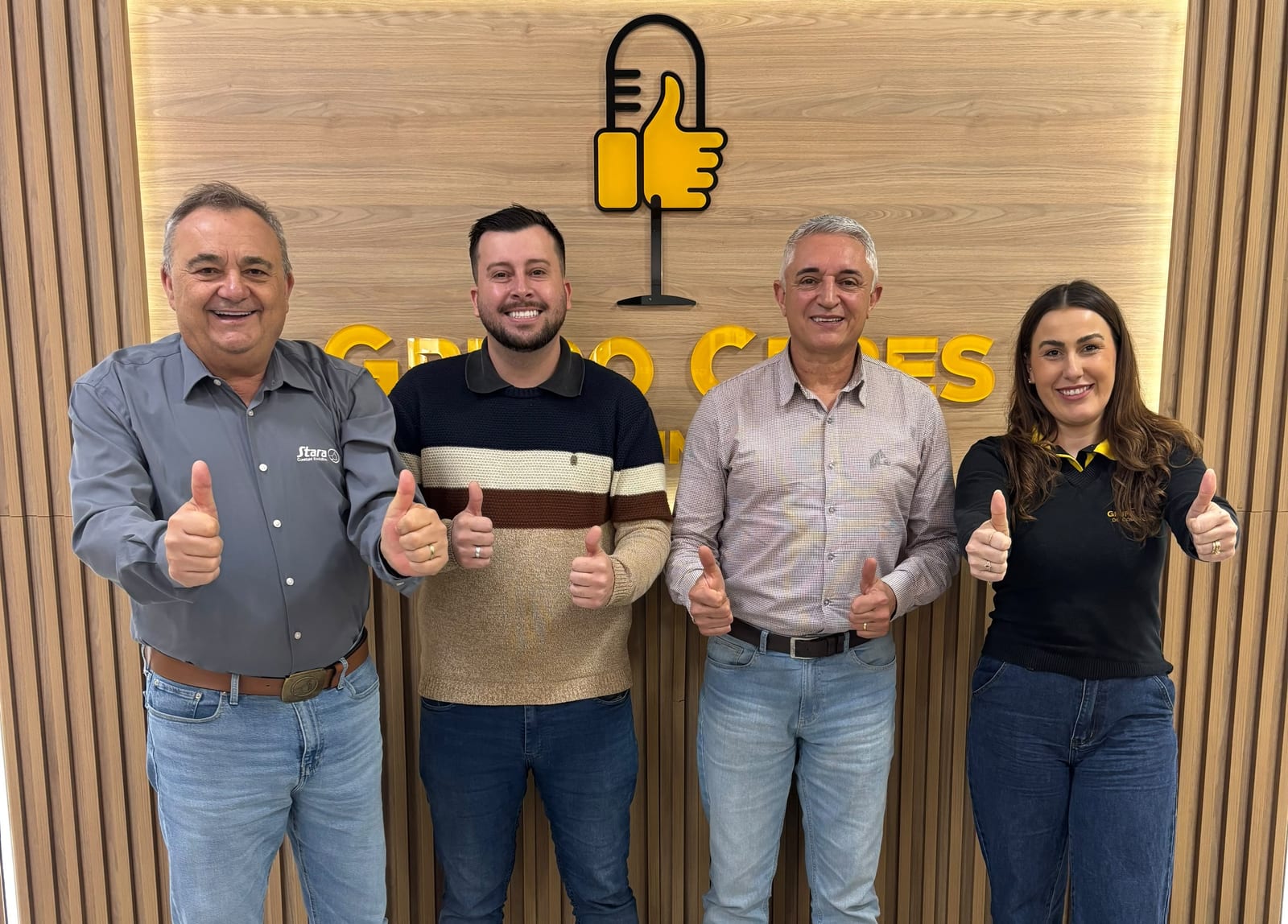 Tenente Costa e Vinícius Kunrath debatem gestão e serviços de Carazinho no Bom Dia Amigos