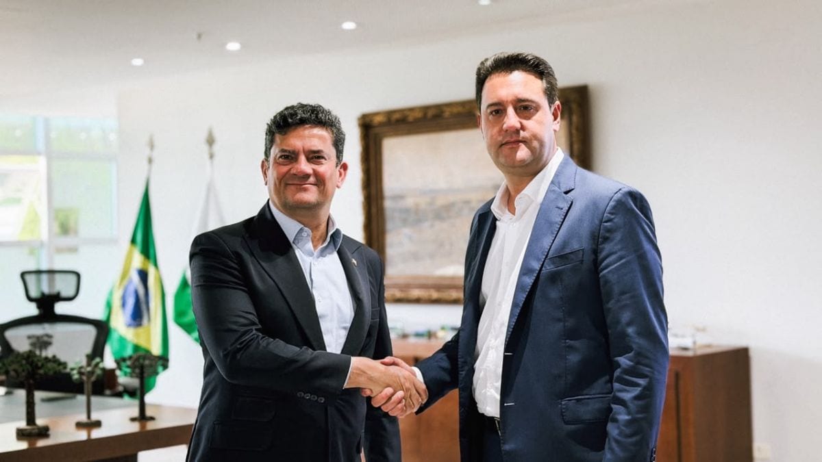 Presidente toma posse em 5 de janeiro; governadores, em 6