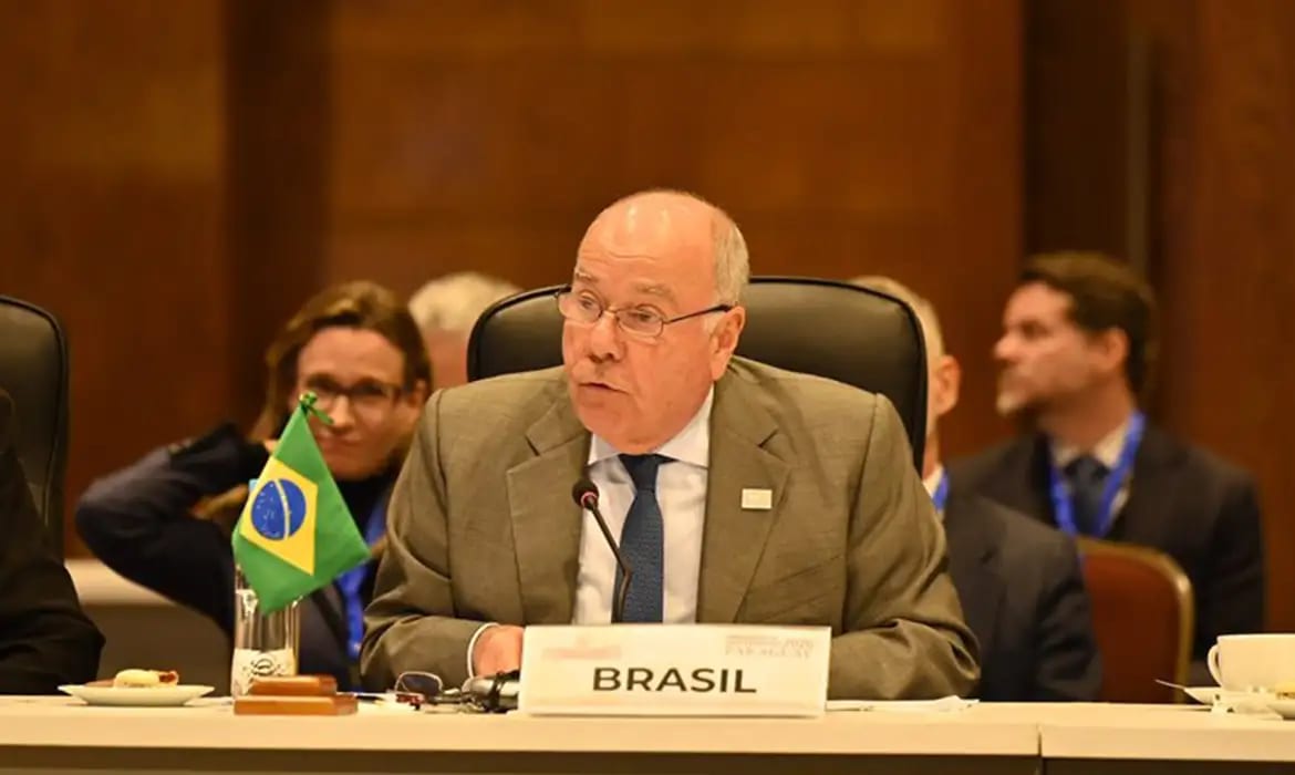 Após chegada de Flávio aos EUA, Mauro Vieira participa de reunião do G20 com Rubio e chanceler argentino