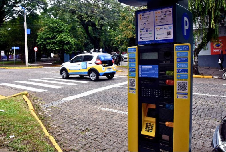 Santa Cruz abre estudo para ampliar tempo do estacionamento rotativo