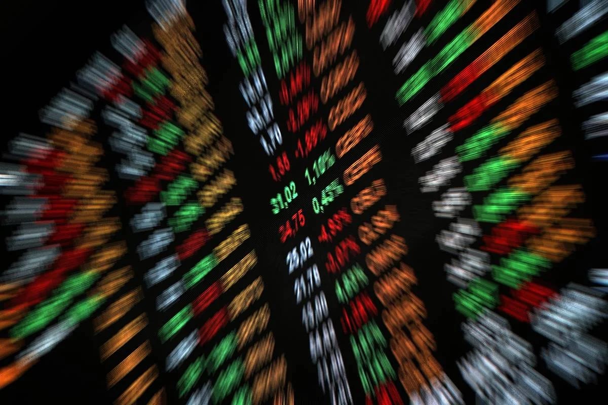 Ibovespa abre em baixa nesta quinta, a 170 mil pontos, após queda de 2,68%