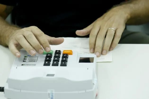 Como foram os votos em cada bairro de Bento para presidente