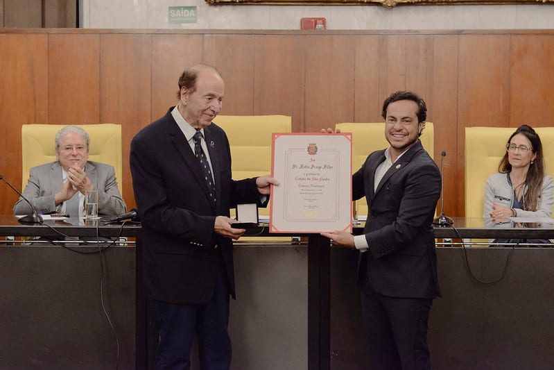 Câmara de SP homenageia o endocrinologista Fadlo Fraige Filho