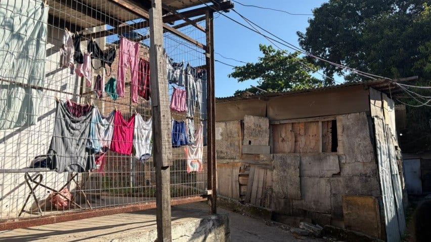 Inadequação habitacional: famílias dos Tijolinhos convivem com inundações e sem saneamento
