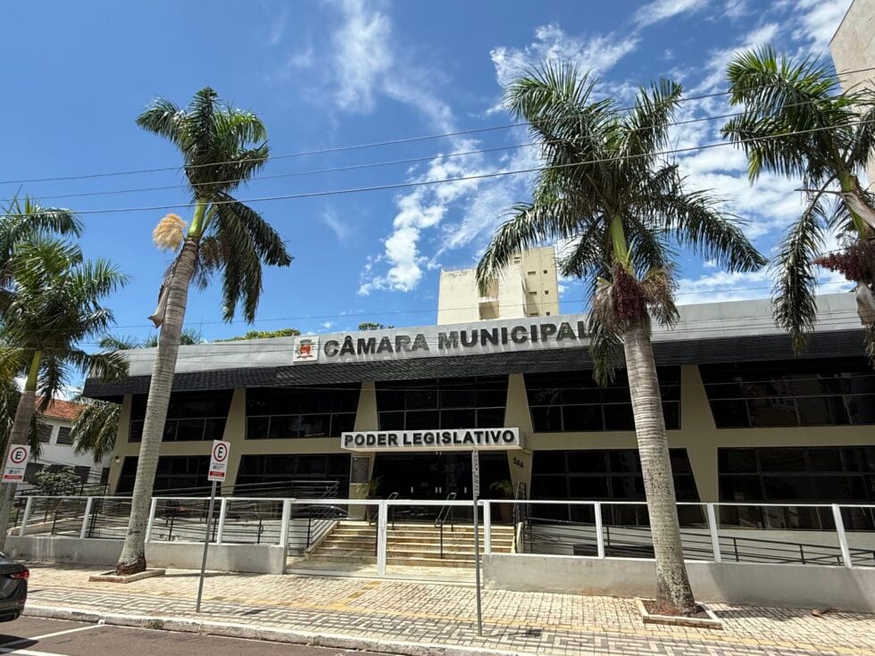 Câmara de Presidente Prudente aprova seis projetos e rejeita três vetos