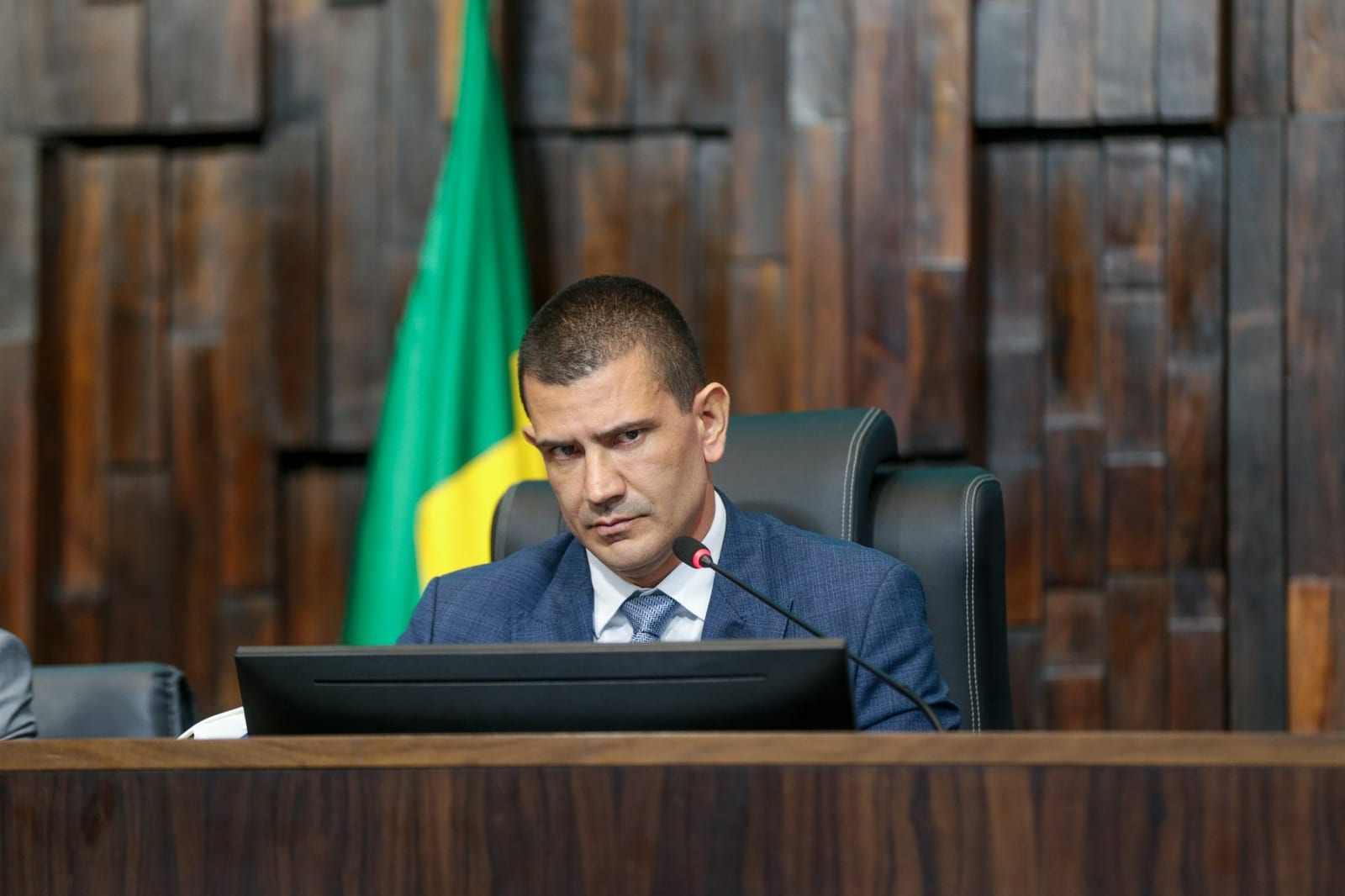 Disputa do segundo turno entre Ruas e Paes no Rio de Janeiro depende do TSE