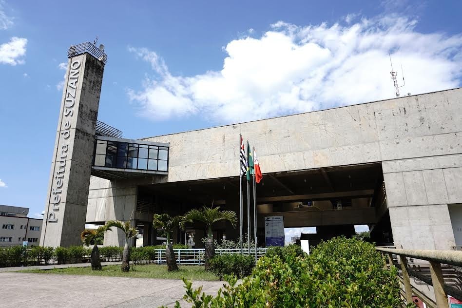 Prefeitura de Suzano publica edital de concurso público com salários de até R$ 12 mil