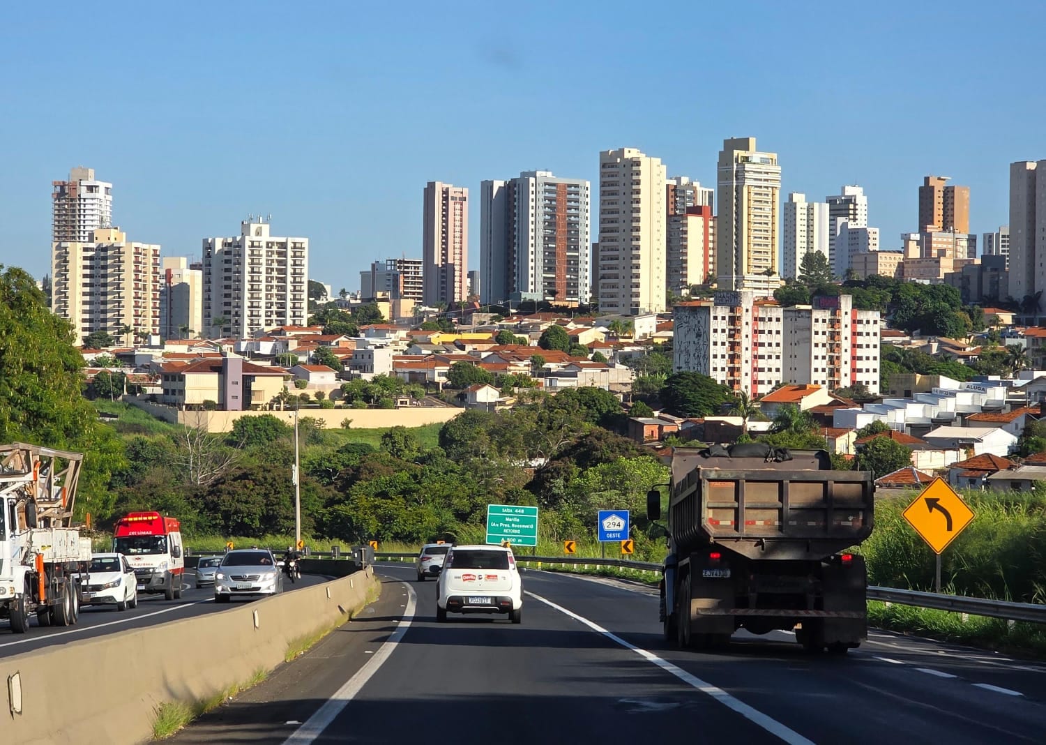 Prefeitos da região apoiam Tarcísio no Estado e evitam escolha para presidente