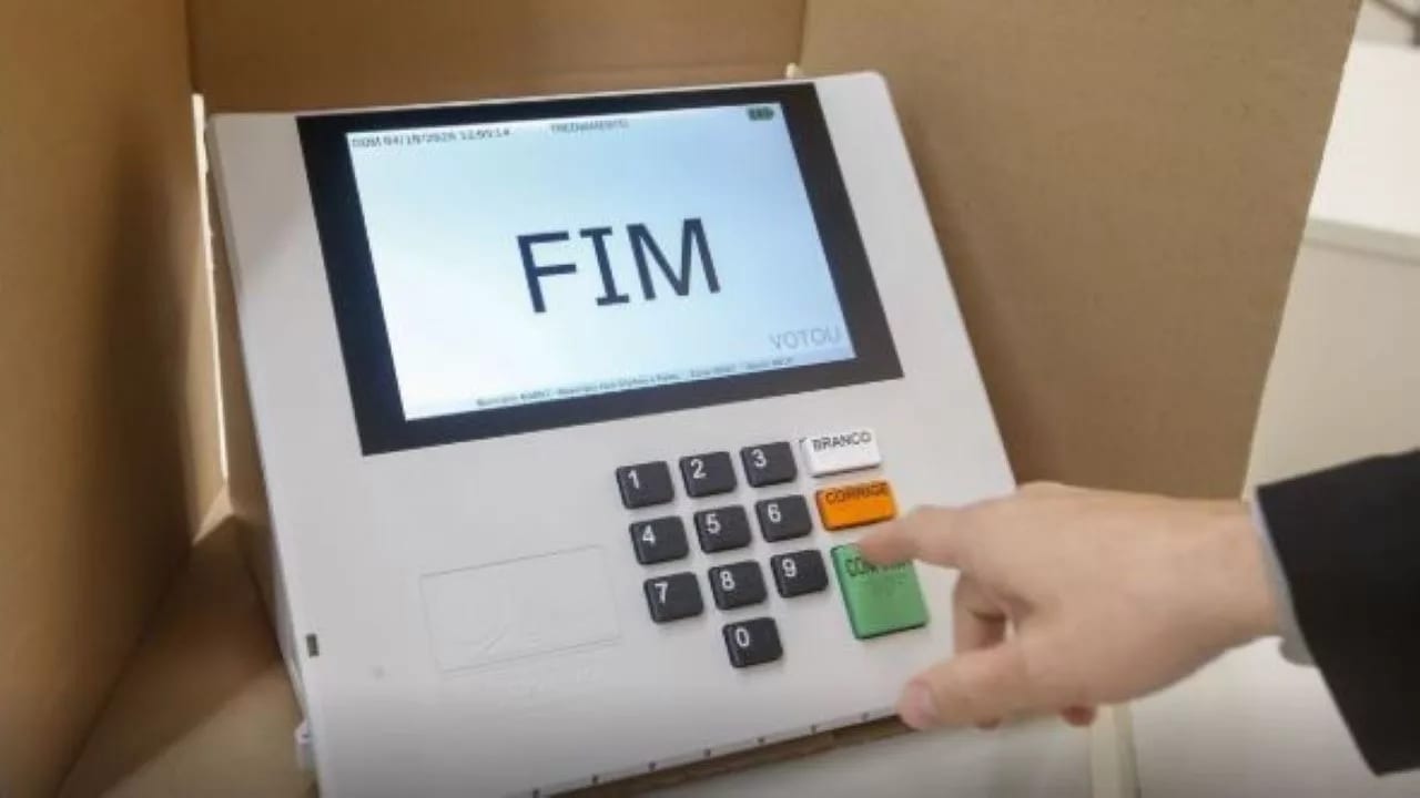 Justiça Eleitoral prepara urnas para 2º turno em Assis e Echaporã