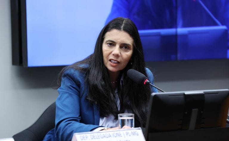 Câmara aprova regras que restringem saídas de presos por violência doméstica