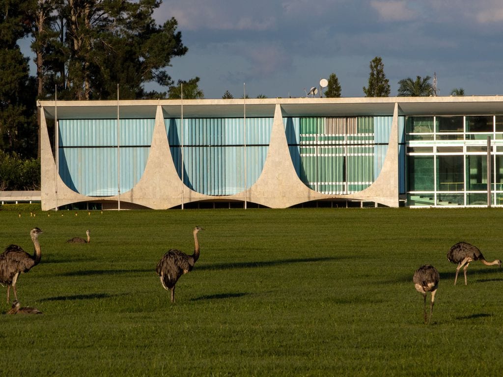 Brasília é repleta de palácios onde são decididos os rumos do País
