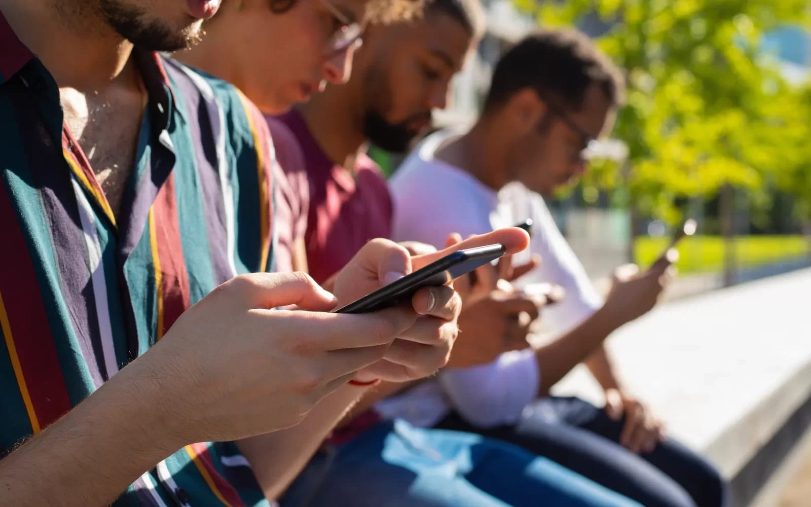 Fim de taxa de fiscalização sobre telefones celulares vai ao Senado