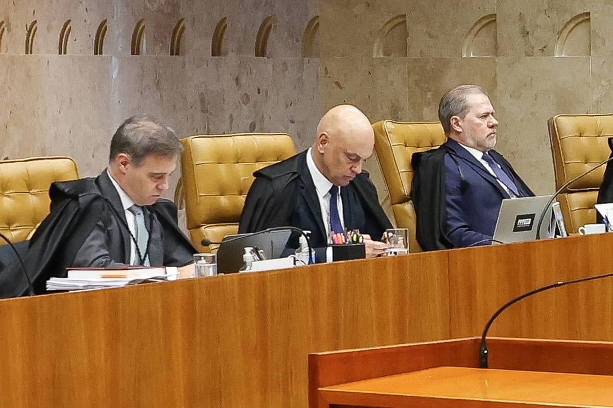 Suspeitas entre ministros do STF e Daniel Vorcaro exigem investigação