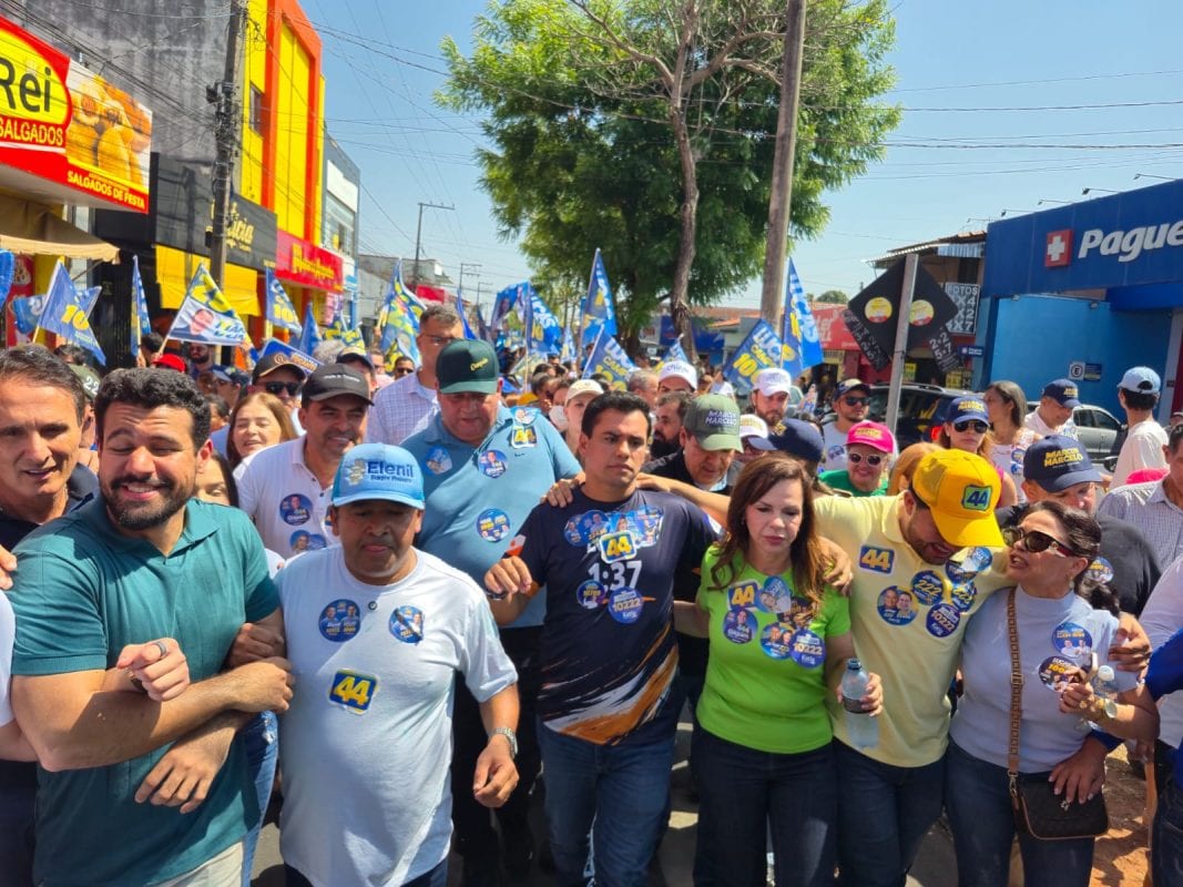 Lucas Campelo reúne cerca de 5 mil pessoas em caminhada ao lado de Wanderlei, Dorinha e Eduardo Gomes