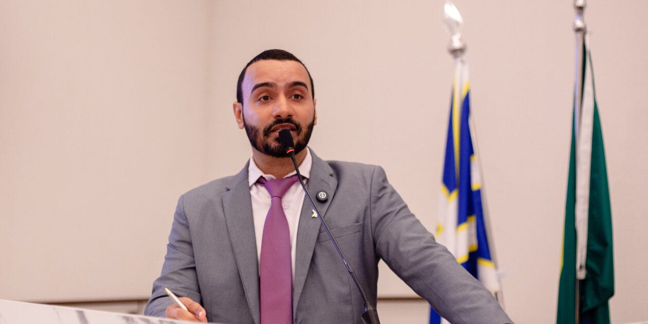 Rimet Jules repercutiu visita à Maternidade Dr. Adalberto na tribuna
